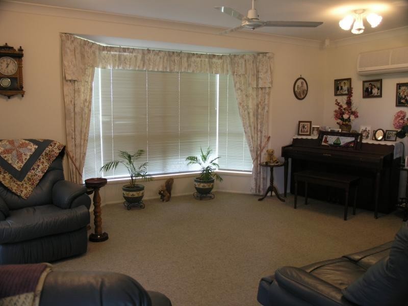 166 Emmerson Drive, Glenlee QLD 4711