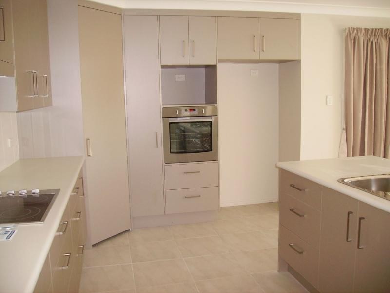 76 Eton Street, West Rockhampton QLD 4700