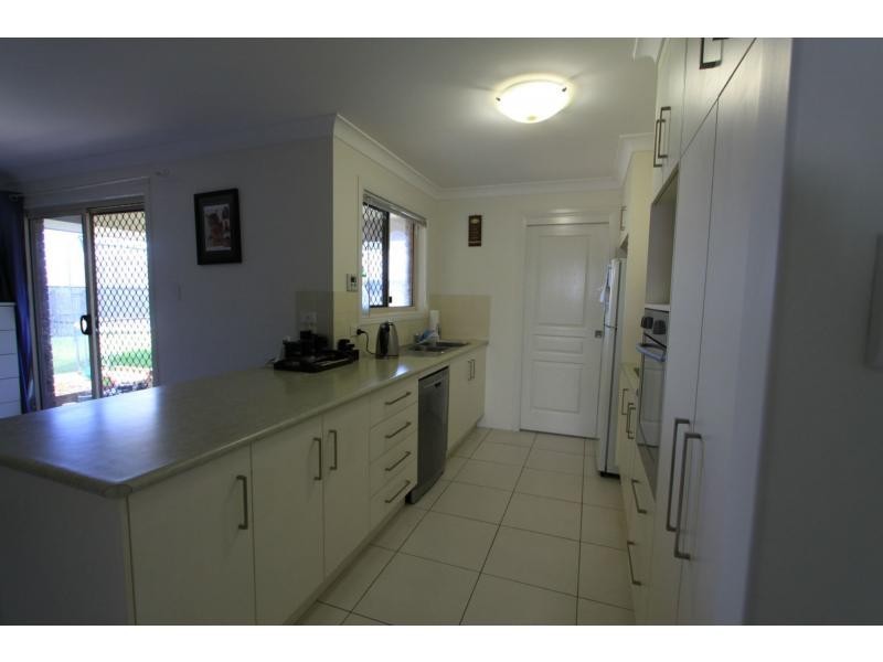 19 CONWAY Court, Gracemere QLD 4702