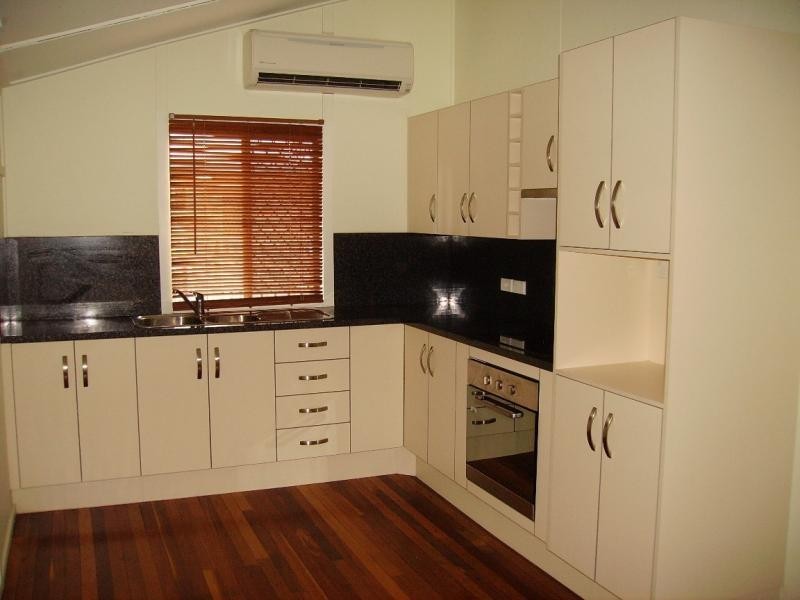 3 Thackeray Street, Park Avenue QLD 4701