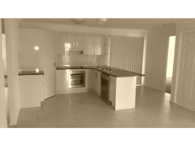 2 Diane Court, Gracemere QLD 4702