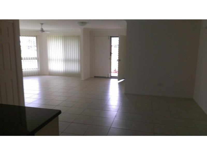 2 Diane Court, Gracemere QLD 4702