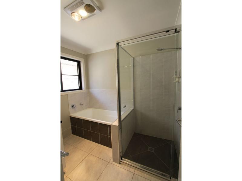 7 Connemara Drive, Kawana QLD 4701