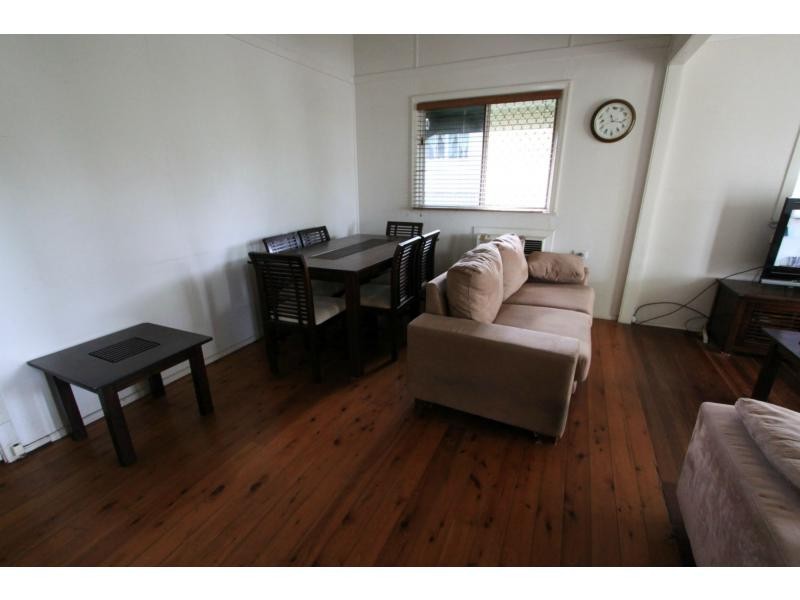 166 Richardson Road, Park Avenue QLD 4701