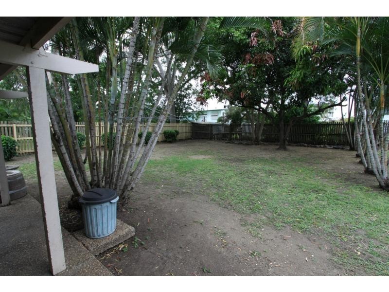 166 Richardson Road, Park Avenue QLD 4701