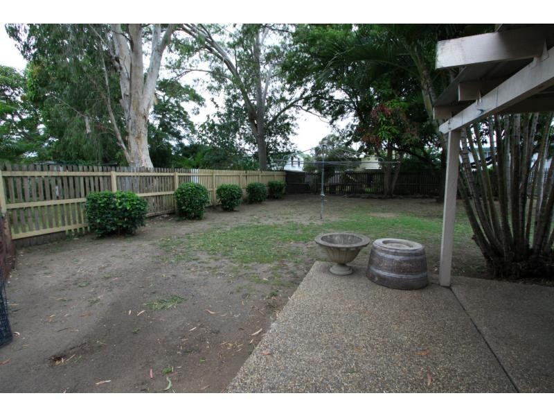 166 Richardson Road, Park Avenue QLD 4701