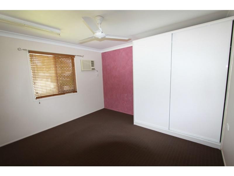 276 Mcdougall Street, Koongal QLD 4701