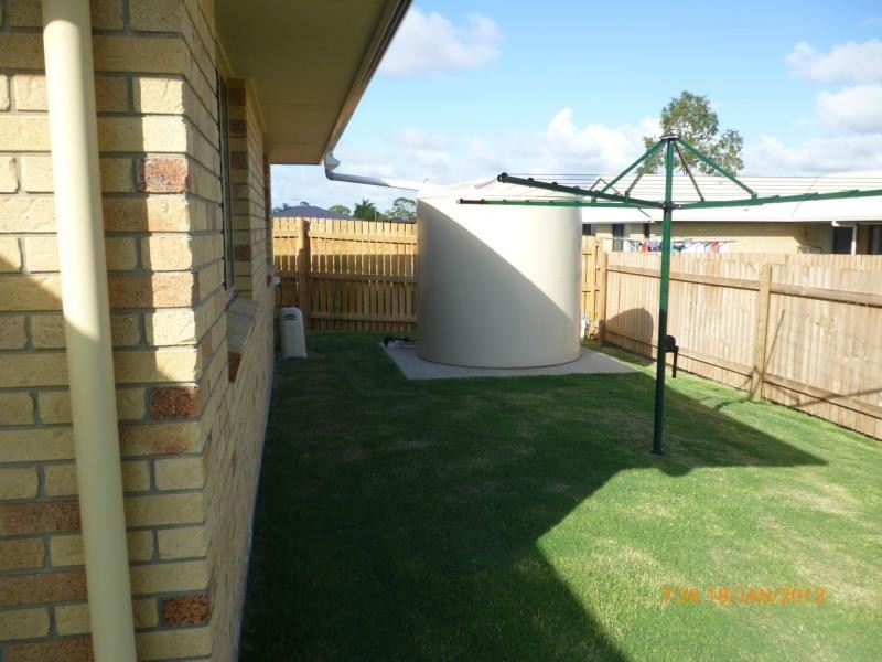 16 Jane Street, Gracemere QLD 4702