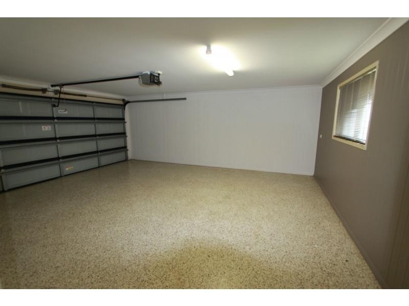 16 Mitchell Court, Gracemere QLD 4702