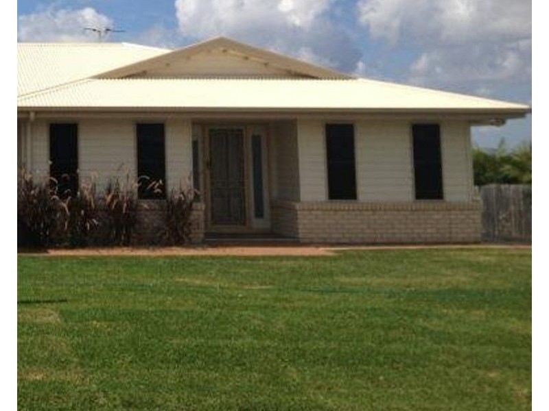 12 Broadhurst Drive, Gracemere QLD 4702