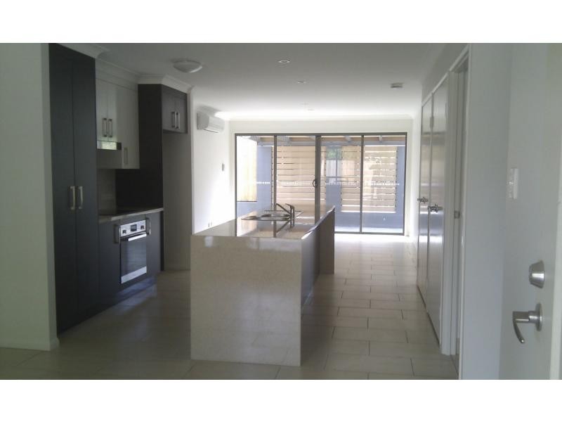 6/241 Upper Dawson Road, Allenstown QLD 4700