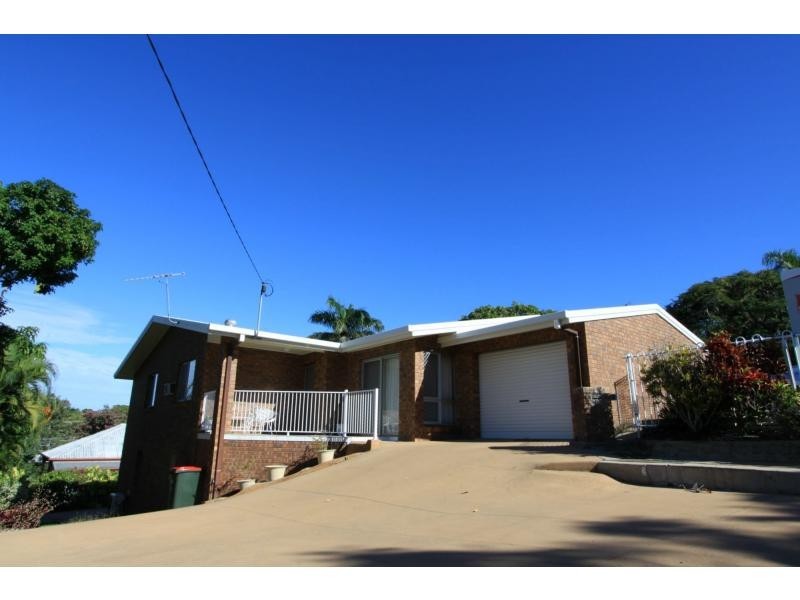 2 Bethesda Street, The Range QLD 4700