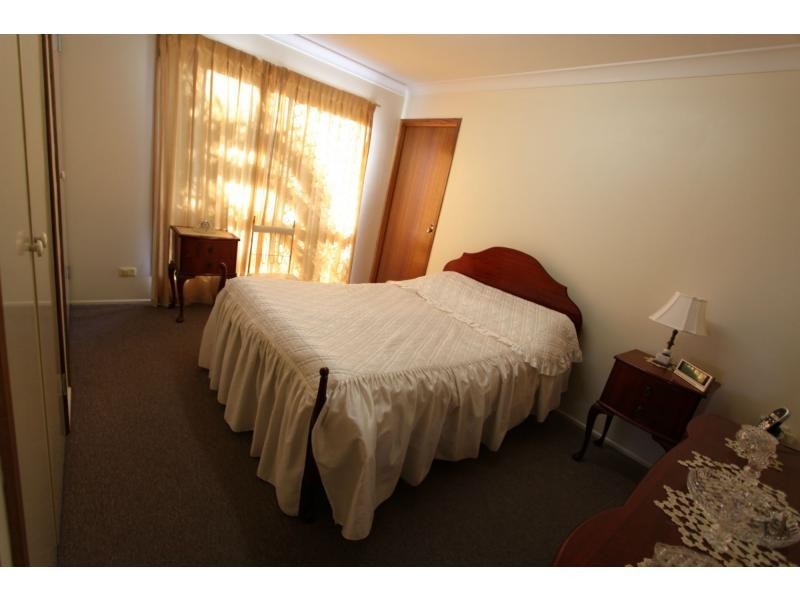 2 Bethesda Street, The Range QLD 4700