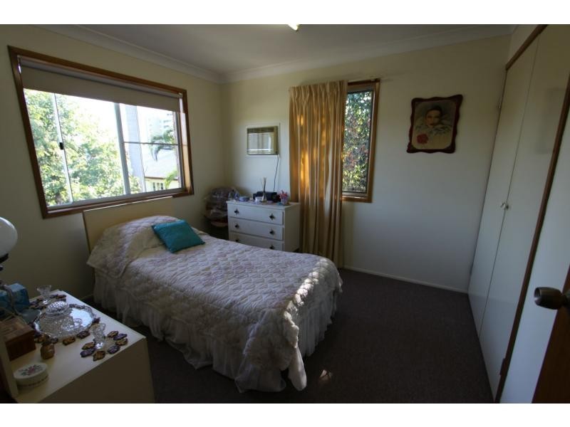 2 Bethesda Street, The Range QLD 4700