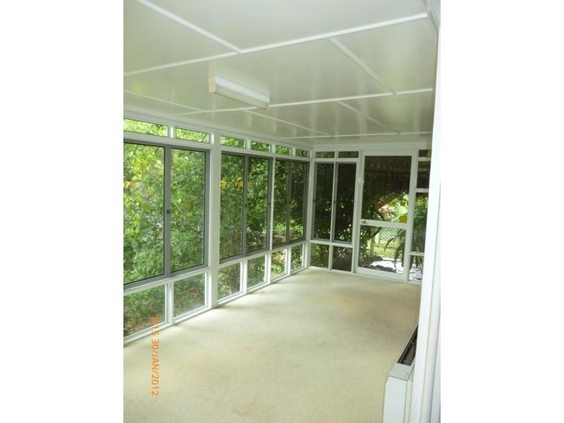 3 Higgins Street, The Range QLD 4700