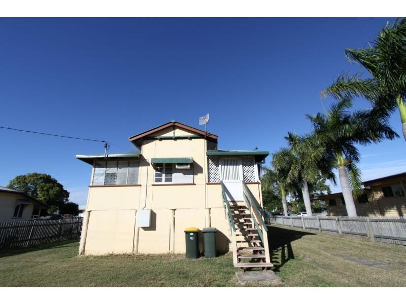 162 High Street, Berserker QLD 4701