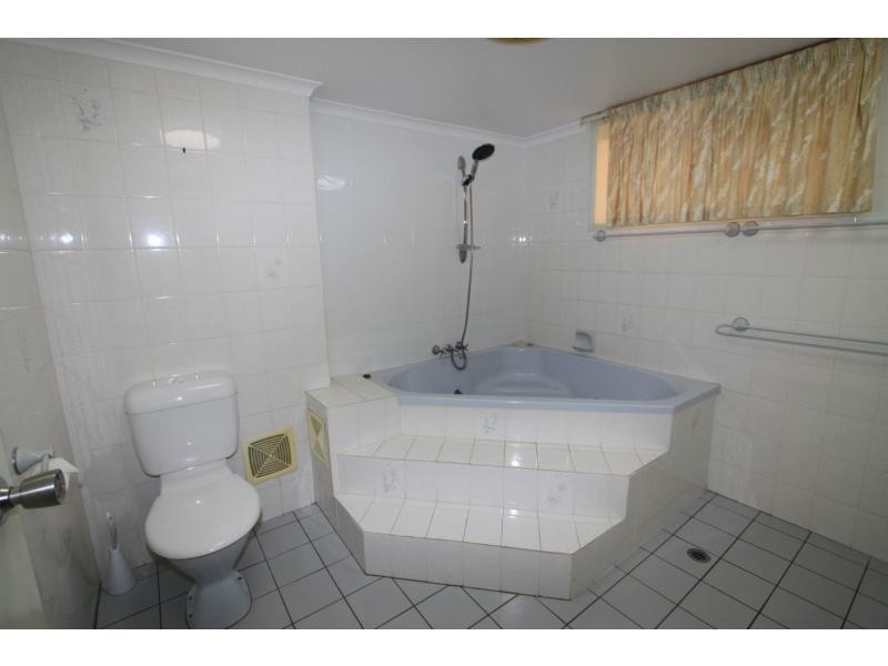 Unit 3/6 Thurston Street, Allenstown QLD 4700