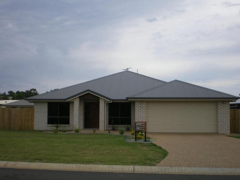 10 Kerrie Meares Crescent, Gracemere QLD 4702