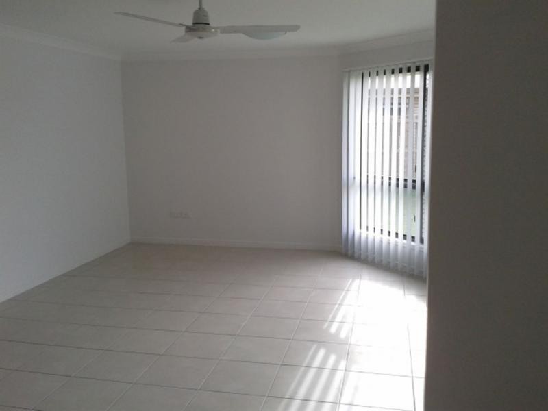 3 Jane Crescent, Warra Gardens, Gracemere QLD 4702