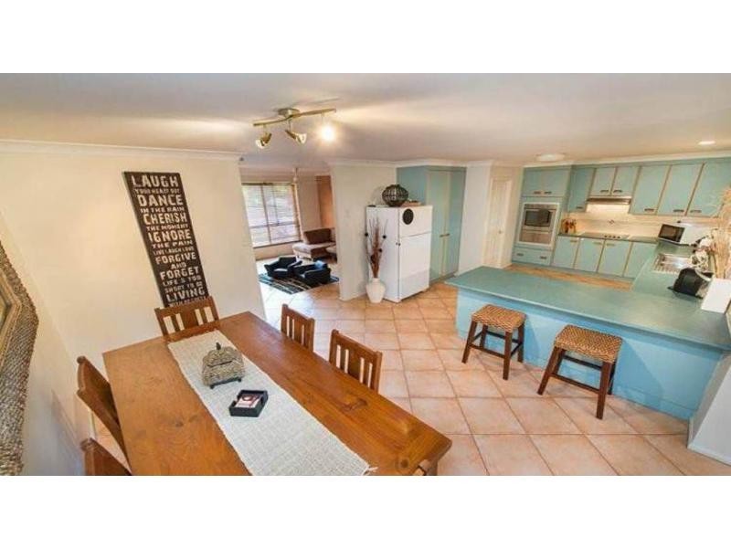26 Hutchings Street, Gracemere QLD 4702
