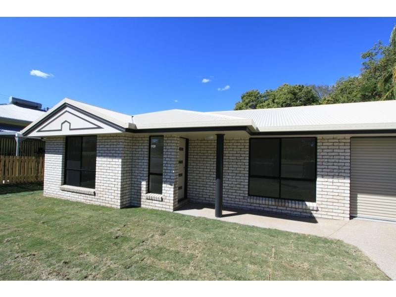 158 Water Street, Berserker QLD 4701