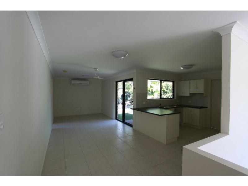 158 Water Street, Berserker QLD 4701