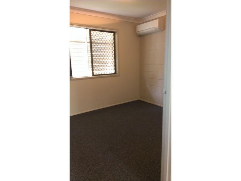 2/603 Ibis Avenue, Kawana QLD 4701