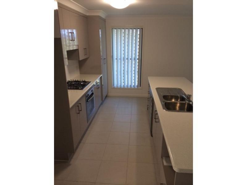 40 Falcon Crest, Zilzie QLD 4710