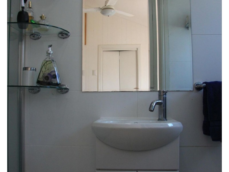 182 Agnes Street, The Range QLD 4700