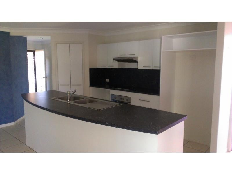 15 Anna Meares Crescent, Gracemere QLD 4702