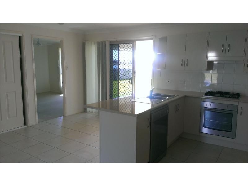 61 Amalfi Drive, Zilzie QLD 4710