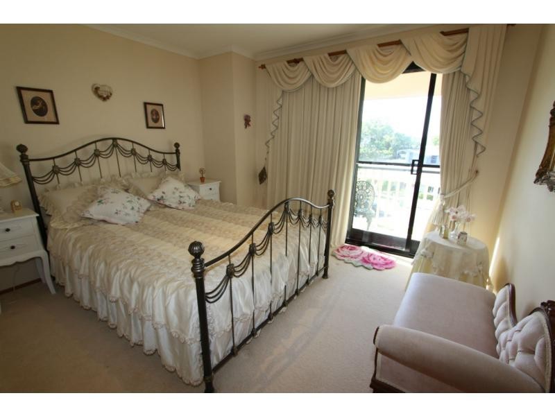 24 Banksia Place, Taranganba QLD 4703