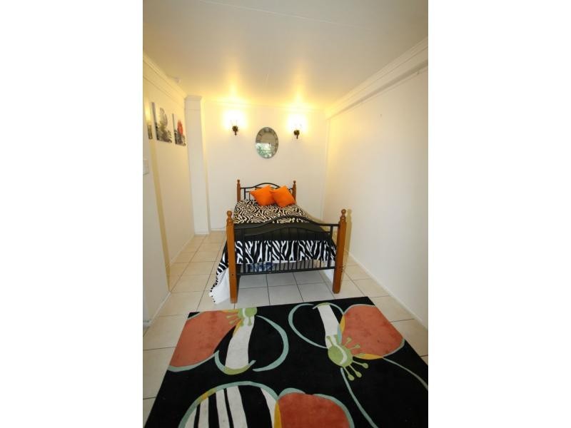 36 Lennox Street, The Range QLD 4700