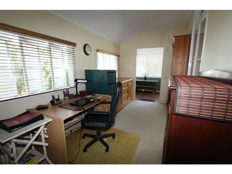 36 Lennox Street, The Range QLD 4700