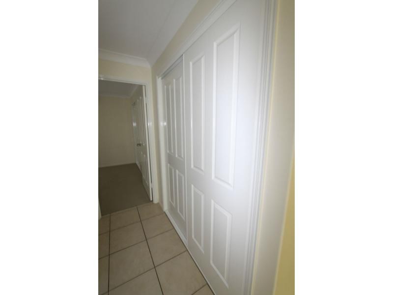 17 William Close, Gracemere QLD 4702