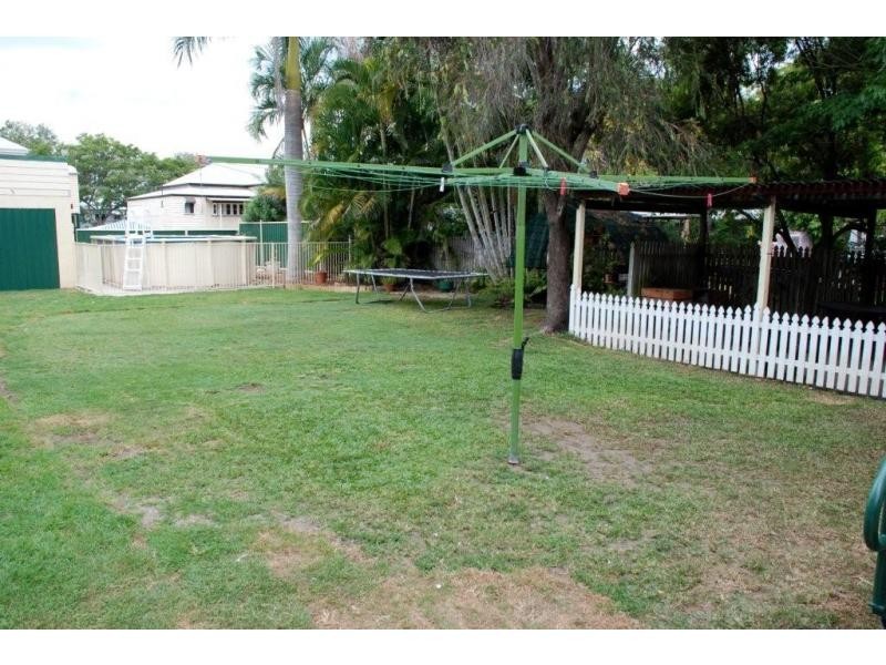 16 Cavell Street, Wandal QLD 4700