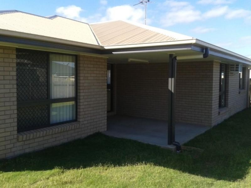 7 Fillwood Court, Gracemere QLD 4702