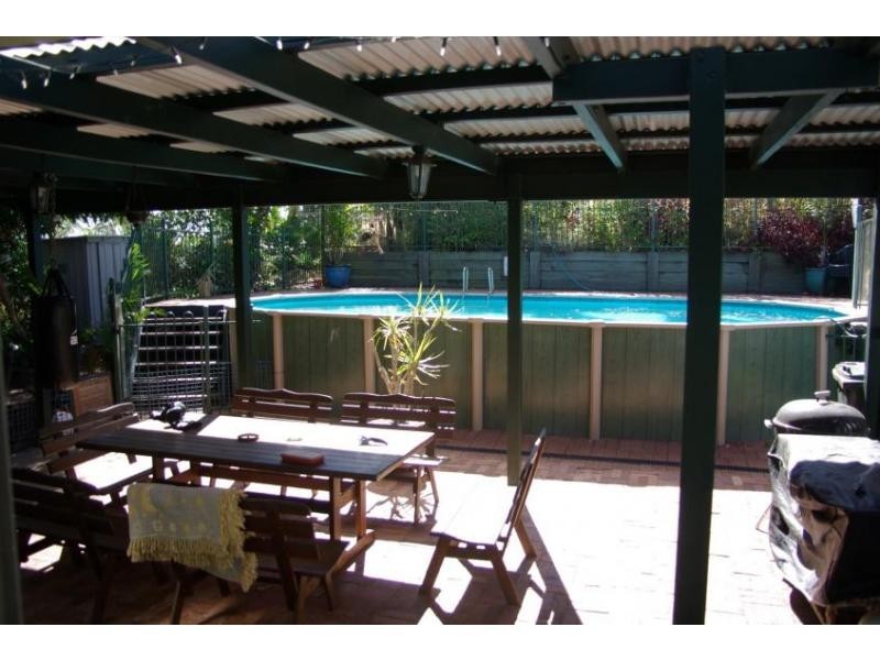 296 Denham Ext Street, The Range QLD 4700
