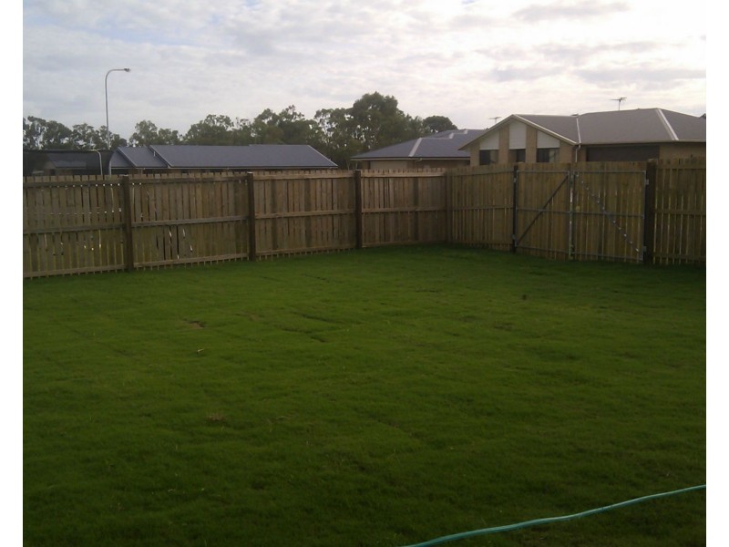 9 Jane Crescent, Gracemere QLD 4702