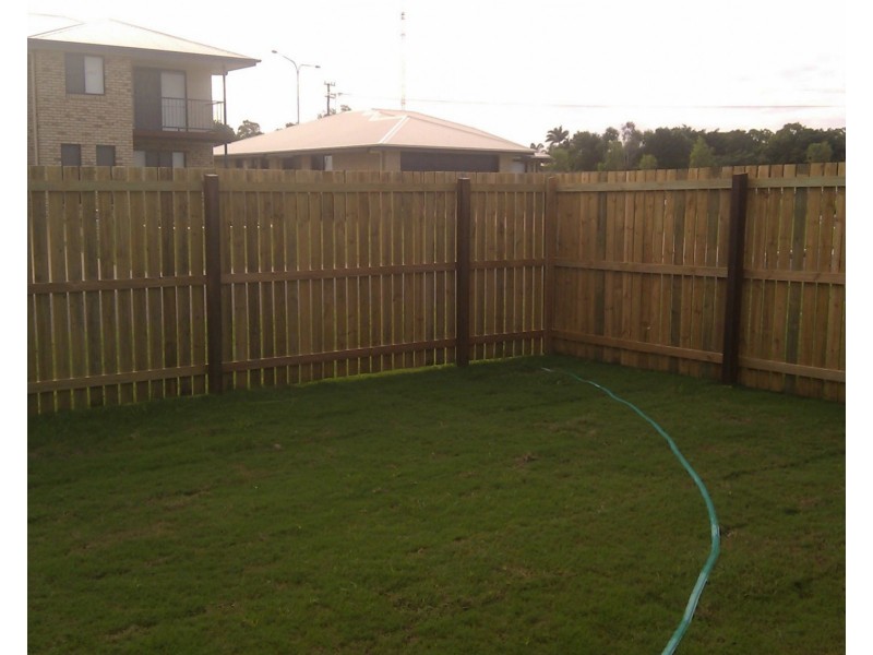 9 Jane Crescent, Gracemere QLD 4702