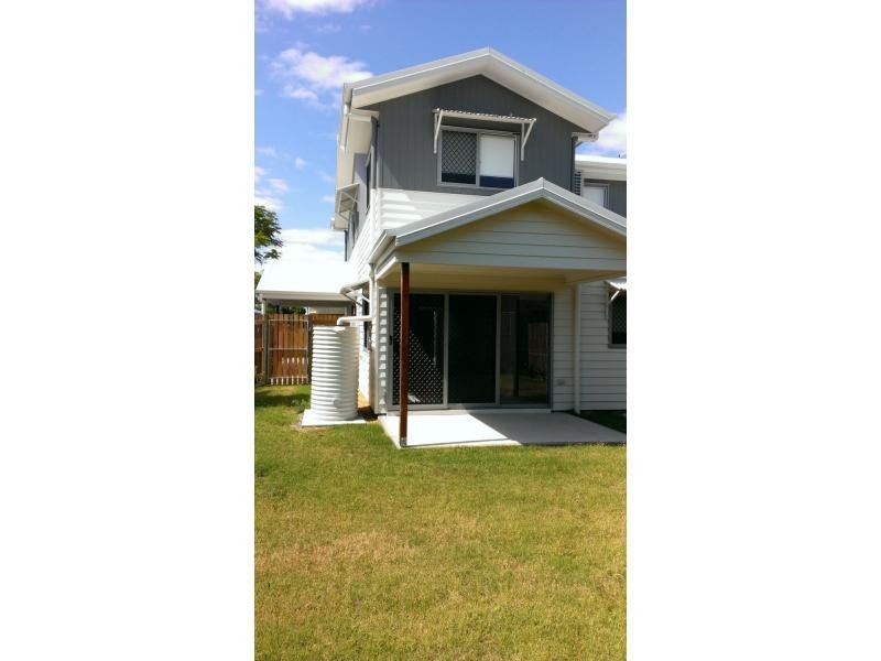 2/107 Sharples Street, Berserker QLD 4701