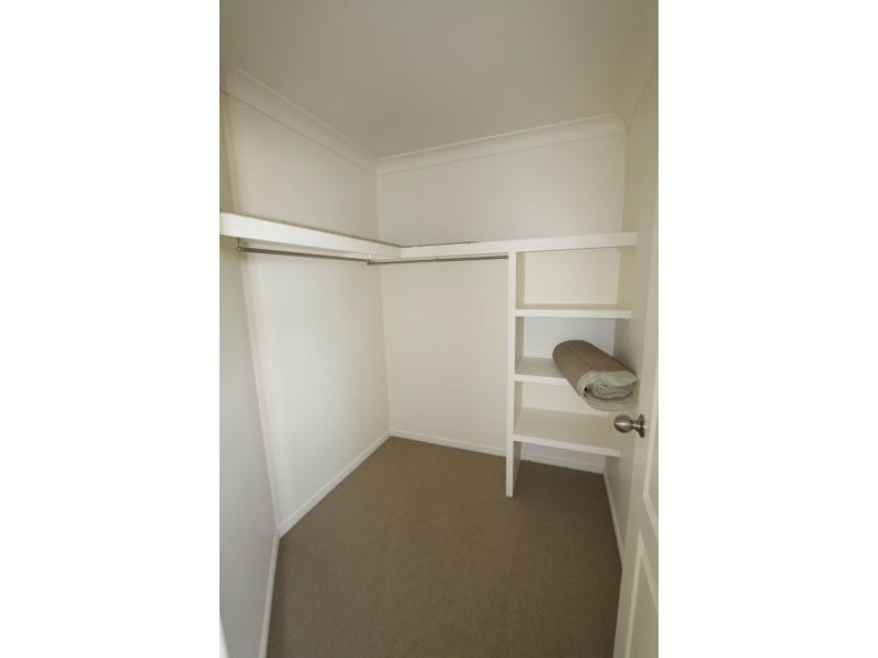9 Fillwood Court, Gracemere QLD 4702