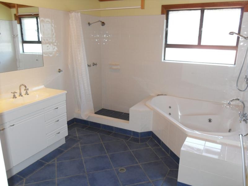 357 Hobler Avenue, Frenchville QLD 4701