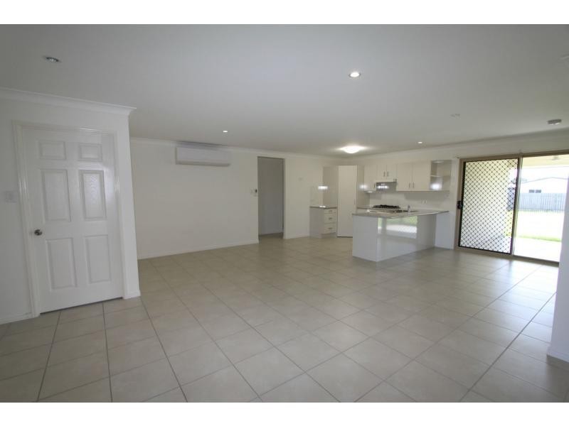 12 Sorrento Way, Zilzie QLD 4710