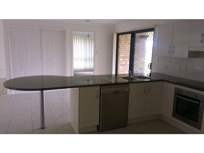 32 Audrey Drive, Gracemere QLD 4702