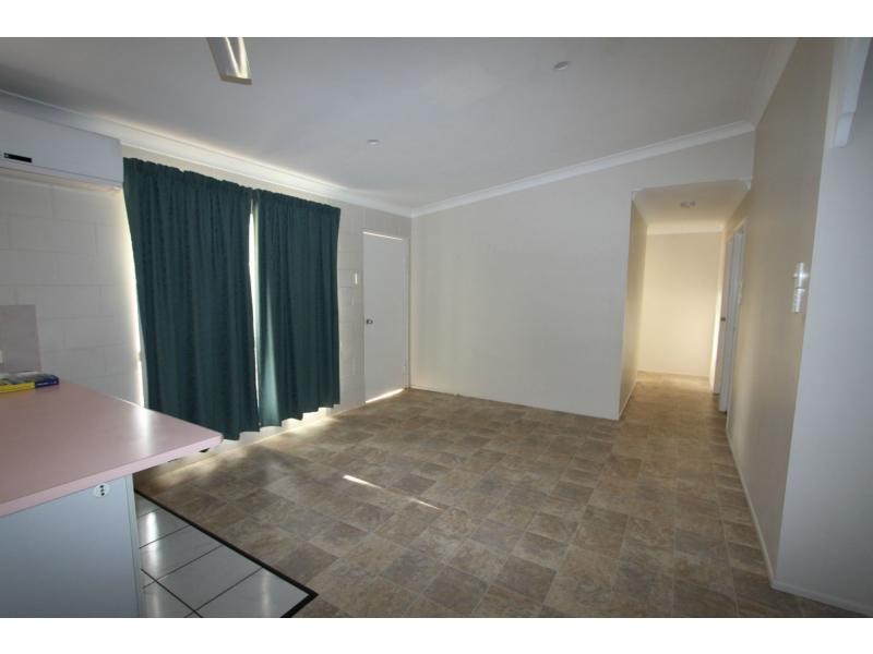 46 Reef Street, Zilzie QLD 4710