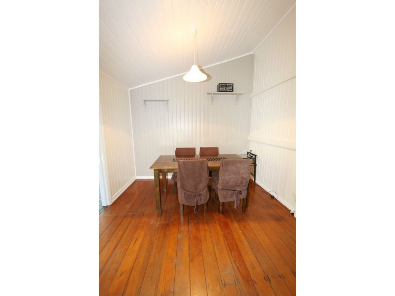 128 North Street, Wandal QLD 4700