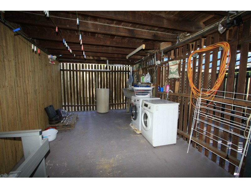 128 North Street, Wandal QLD 4700