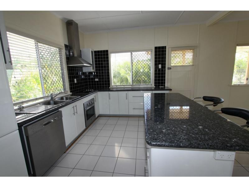 332 Lower Dawson Road, Allenstown QLD 4700
