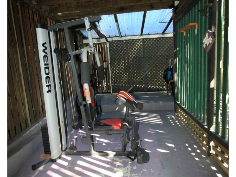 128 North Street, Wandal QLD 4700